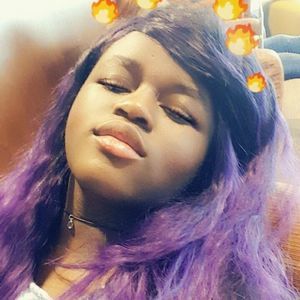 Meet your Posher, Alexandra